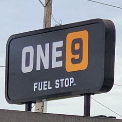 Pilot Travel Center - Signage