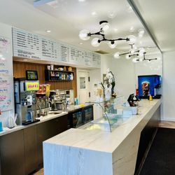 Champ Burger - Front counter