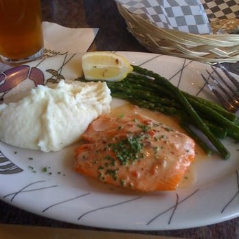 Anthony's Bell Street Diner - Alder planket samon - Seafood Near Me - Seattle, Washington Anthony's Bell Street Diner - Alder planket samon - Seafood Near Me - Seattle, Washington