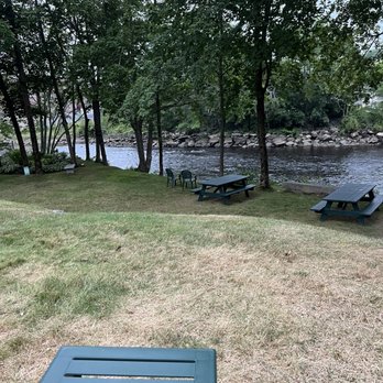 Union River Lobster Pot - Outdoor Waiting Area - Seafood Near Me - Ellsworth, Maine Union River Lobster Pot - Outdoor Waiting Area - Seafood Near Me - Ellsworth, Maine
