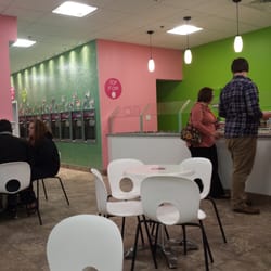 sweetFrog Premium Frozen Yogurt