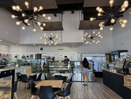 Suzie's Pastry Shoppe by null