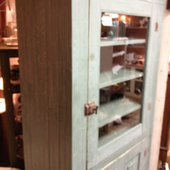Salvage Sisters - Antiques Near Me - Franklin, Indiana