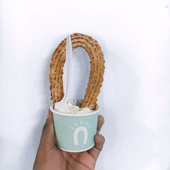 EAT Show - Finally trying street churros - Local Flavor Near Me - Los Angeles, California EAT Show - Finally trying street churros - Local Flavor Near Me - Los Angeles, California