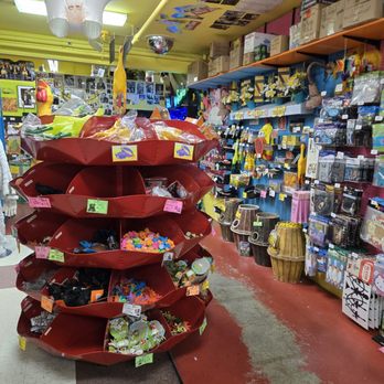 Archie McPhee - More junk - Toy Stores Near Me - Seattle, Washington Archie McPhee - More junk - Toy Stores Near Me - Seattle, Washington