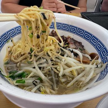 Taiga Ramen - Tsukemen noodle pull - Ramen Near Me - Honolulu, Hawaii Taiga Ramen - Tsukemen noodle pull - Ramen Near Me - Honolulu, Hawaii