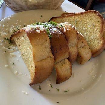 Trattoria Daly - Garlic Bread - Italian Near Me - Los Angeles, California Trattoria Daly - Garlic Bread - Italian Near Me - Los Angeles, California