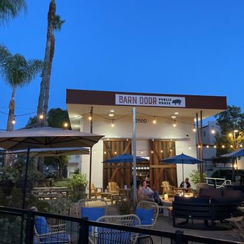 Barn Door Public House - Outside - Beer Gardens Near Me - Escondido, California