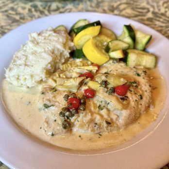 Cambria Pines Lodge Restaurant - Chicken Piccata - American Near Me - Cambria, California Cambria Pines Lodge Restaurant - Chicken Piccata - American Near Me - Cambria, California