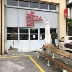 La-Pizza.Ch - Outside table