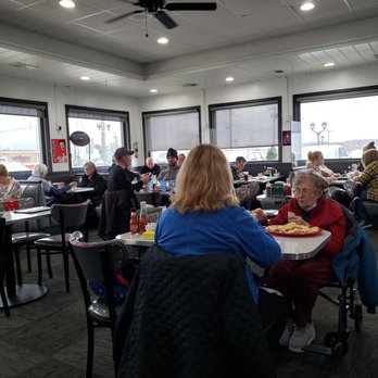 Stella's Diner - Diners Near Me - Syracuse, New York