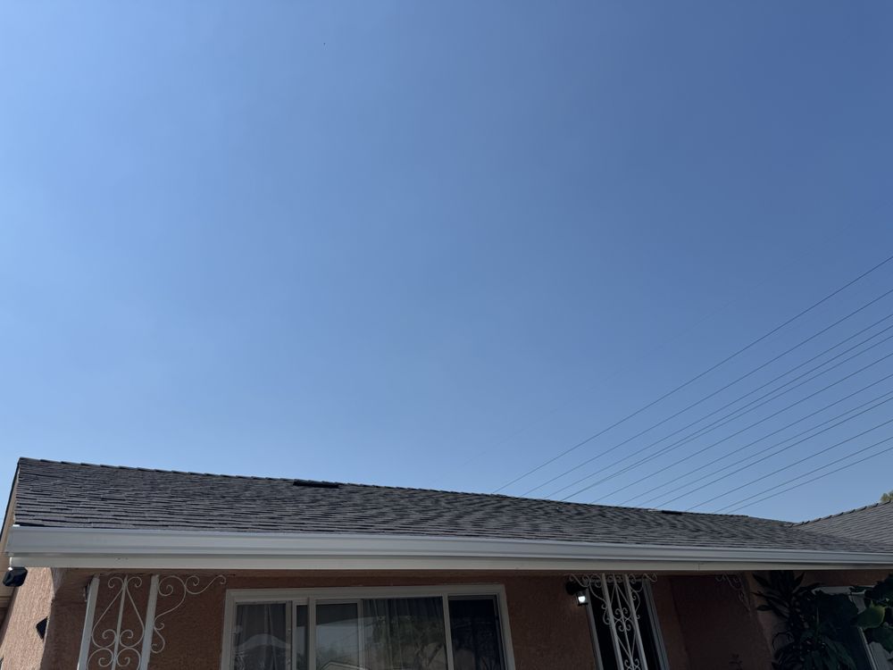 Slide of Gonzalez Roofing