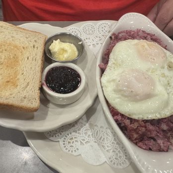 Original Pancake House - Corned Beef Hash - Breakfast & Brunch Near Me - Chicago, Illinois Original Pancake House - Corned Beef Hash - Breakfast & Brunch Near Me - Chicago, Illinois