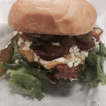 Moo Moo's Burger Barn - Blue Bq chicken sandwhich .. The best - Burgers Near Me - Lodi, California