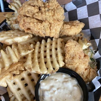 Food Dudes Kitchen - Amazingly crispy, hot food - Seafood Near Me - Kill Devil Hills, North Carolina Food Dudes Kitchen - Amazingly crispy, hot food - Seafood Near Me - Kill Devil Hills, North Carolina