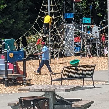 Powell Barnett Park - Big kid play area - Playgrounds Near Me - Seattle, Washington