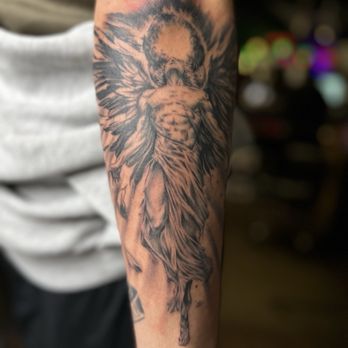 Black Raven Tattoo - Tattoo Near Me - Torrance, California Black Raven Tattoo - Tattoo Near Me - Torrance, California