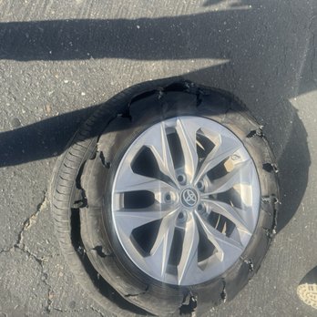 Enterprise Rent-A-Car - Blow out in the middle of the night on the highway - Car Rental Near Me - Sacramento, California Enterprise Rent-A-Car - Blow out in the middle of the night on the highway - Car Rental Near Me - Sacramento, California