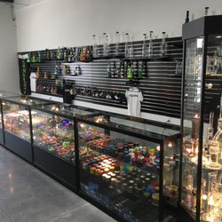 Azara Smoke N Vape