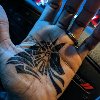 Silver Needle Studios - Palm tattoo - Tattoo Near Me - Concord, California
