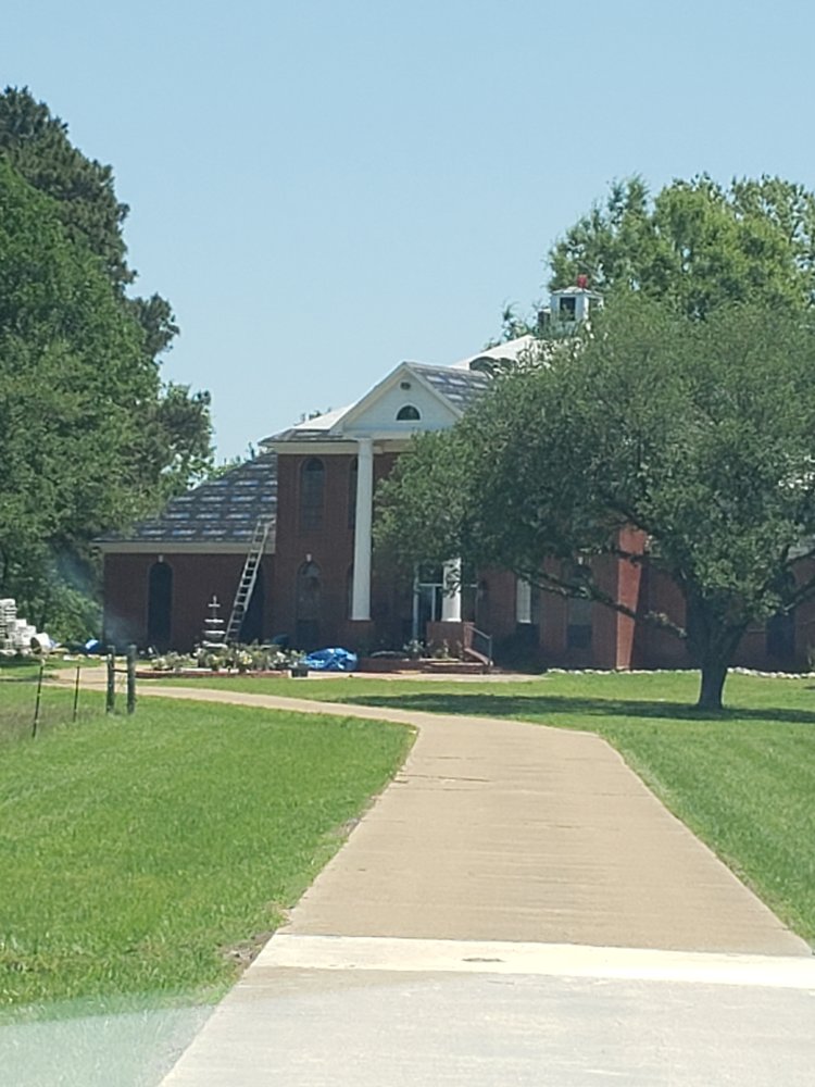 Slide of Cason Roofing & Construction