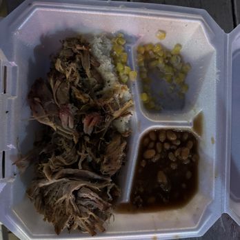 The Purple Pig BBQ - Purple Pig plate - Barbeque Near Me - Schertz, Texas The Purple Pig BBQ - Purple Pig plate - Barbeque Near Me - Schertz, Texas