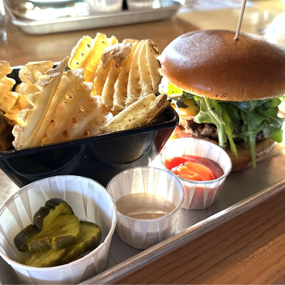 Mammoth Brewing - Damn Good Burger - excessively greasy - Breweries Near Me - Mammoth Lakes, California