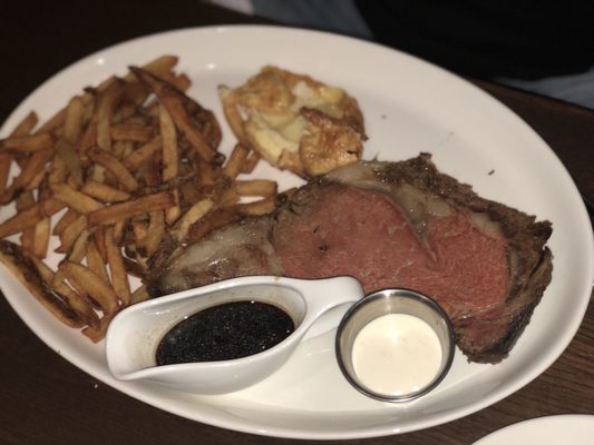 Royal Britannia Gastropub - The Venetian by null