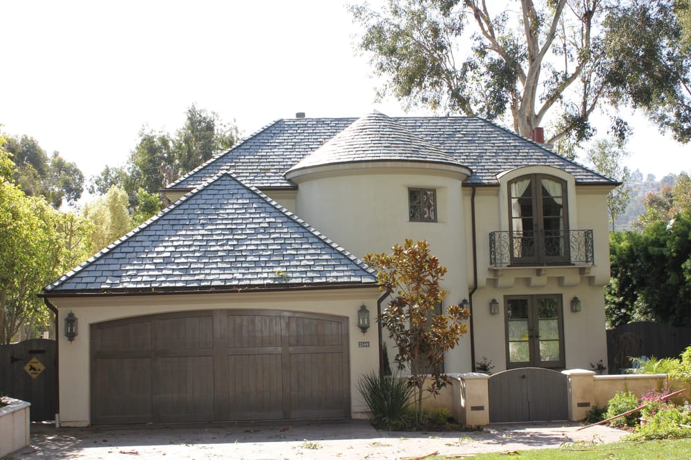 Slide of Gibson's Roofing