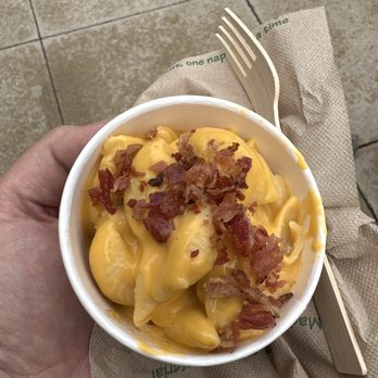 Hatfield's Goode Grub - Food Trucks Near Me - Cleveland, Ohio