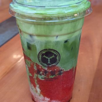 Maruwu Seicha - Strawberry Matcha Late - 4/5 - Ice Cream & Frozen Yogurt Near Me - San Jose, California Maruwu Seicha - Strawberry Matcha Late - 4/5 - Ice Cream & Frozen Yogurt Near Me - San Jose, California