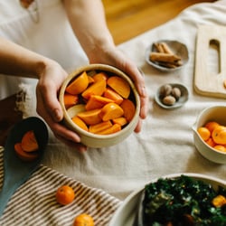 Maternity Maven - Do you like persimmons?
The Maternity Maven loves these tasty little Japanese fruits that are high in antioxidants and vitamin C!