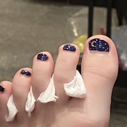 Beverly Nails And Spa Falls Pointe - C wanted starry starry night toes.