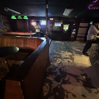 The Grackle - Dive Bars Near Me - Austin, Texas