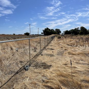 Summit Fence - Fences & Gates Near Me - Sacramento, California Summit Fence - Fences & Gates Near Me - Sacramento, California