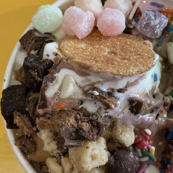 Zoyo Frozen Yogurt - Phoenix - Ice Cream & Frozen Yogurt Near Me - Phoenix, Arizona Zoyo Frozen Yogurt - Phoenix - Ice Cream & Frozen Yogurt Near Me - Phoenix, Arizona