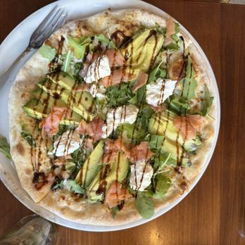 Piola - Brickell - Smoked Salmon and Avocado Pizza - Pizza Near Me - Miami, Florida