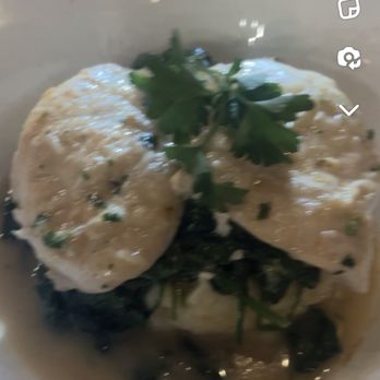 La Parra Restaurant & Bar - Chicken dinner - Mediterranean Near Me - Berwyn, Illinois La Parra Restaurant & Bar - Chicken dinner - Mediterranean Near Me - Berwyn, Illinois