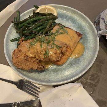 Sandbar Seafood & Spirits - Hogfish with green beans - Seafood Near Me - Anna Maria, Florida Sandbar Seafood & Spirits - Hogfish with green beans - Seafood Near Me - Anna Maria, Florida