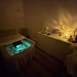 Relux Head Spa - Room