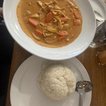 Khao Hom Thai - E3. Massaman Curry - Thai Near Me - Minneapolis, Minnesota Khao Hom Thai - E3. Massaman Curry - Thai Near Me - Minneapolis, Minnesota