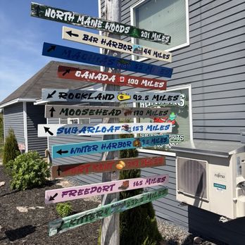 Bunker Seafood and Spirits - Sign - Seafood Near Me - Birch Harbor, Maine Bunker Seafood and Spirits - Sign - Seafood Near Me - Birch Harbor, Maine