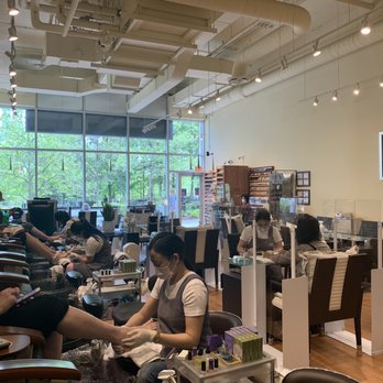 Cuticle...a nail salon - Nail Salons Near Me - Chicago, Illinois
