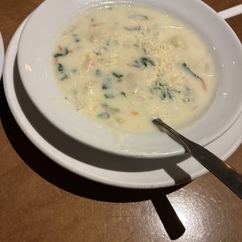 Olive Garden Italian Restaurant - Chicken & Gnocchi - Italian Near Me - Arlington, Texas Olive Garden Italian Restaurant - Chicken & Gnocchi - Italian Near Me - Arlington, Texas