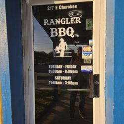 Rangler BBQ - The entrance door.