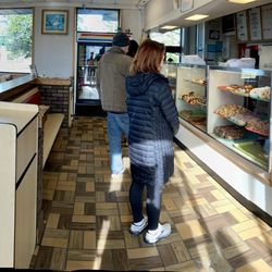 Donut Heaven - Photo of the interior of the donut shop