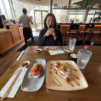 Mikuni - Rainbow Roll and Peter 2 Roll - Japanese Near Me - Davis, California