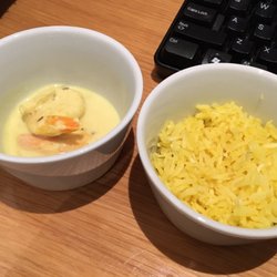 Malaysia Airlines Golden Lounge - Yellow rice and prawn curry