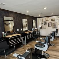 Hometown Barbershop Logo