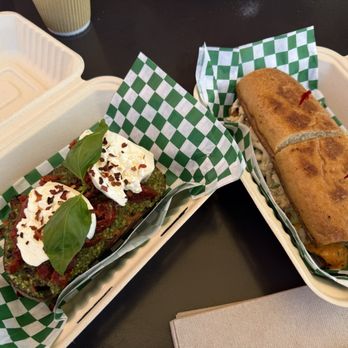 Crust Toast and Sandwich - BASIL POMODORO and CALIFORNIA MELT - Sandwiches Near Me - Riverside, California